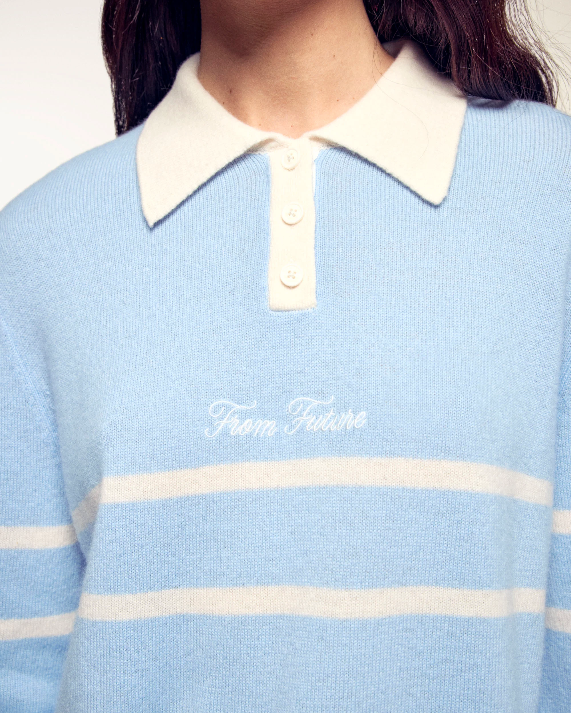 Pull Col Polo à Bandes (S26/ FEMME/ Baby Blue) - Image 2