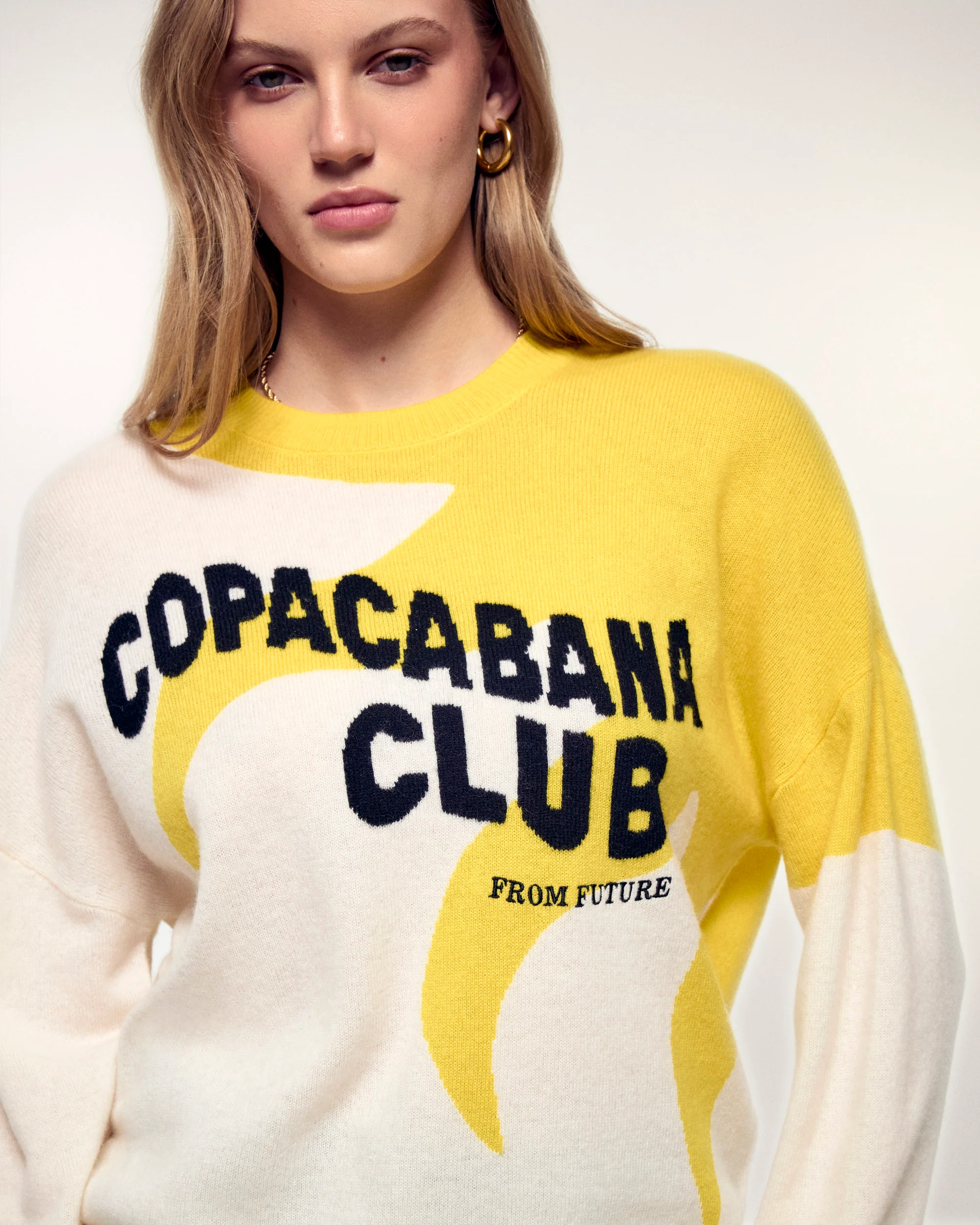 Pull Col Rond "Copacabana Club" (S26/ FEMME/ Ecru) - Image 7