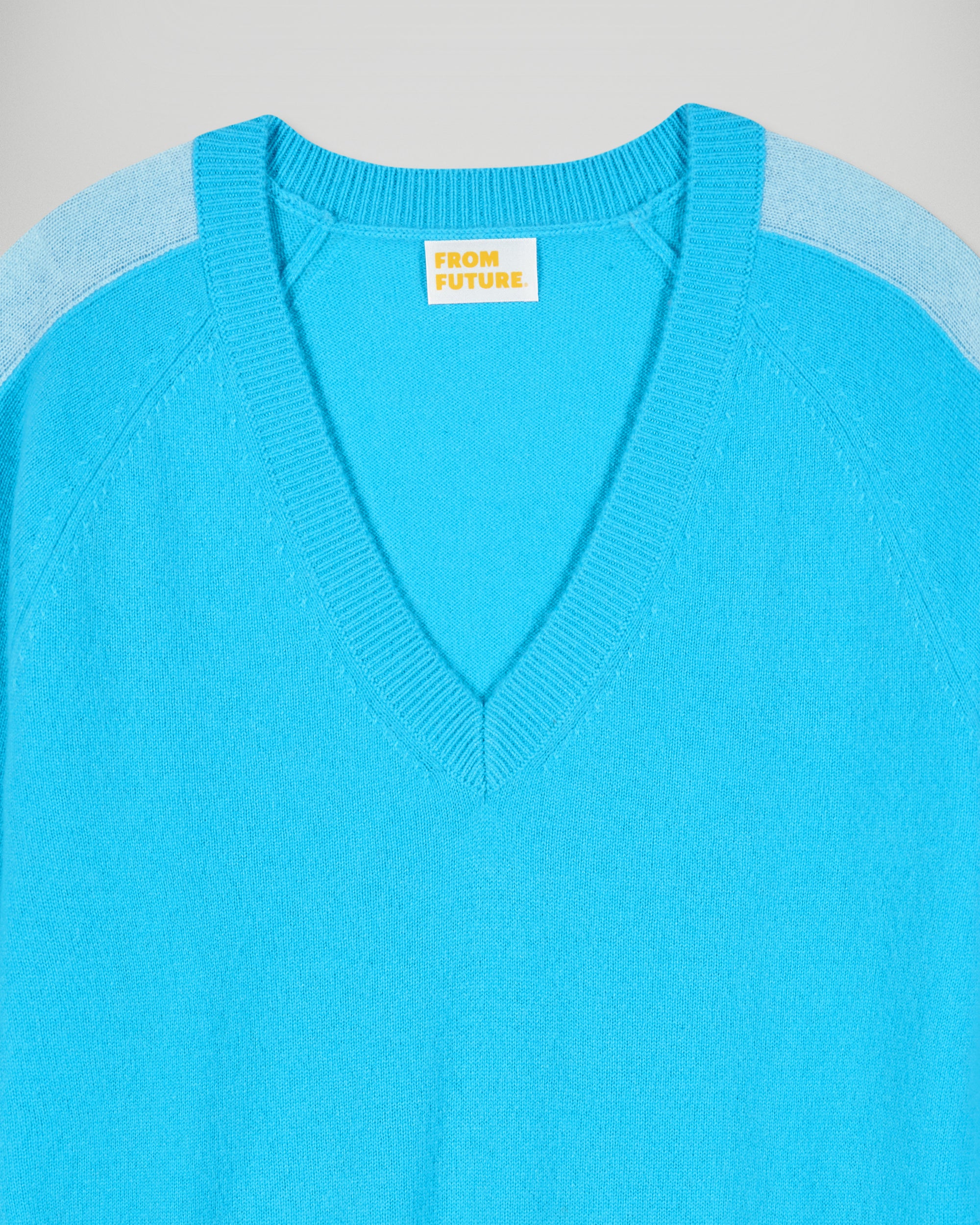 Pull Col V (H25 / FEMME / Candy Blue) - Image 6