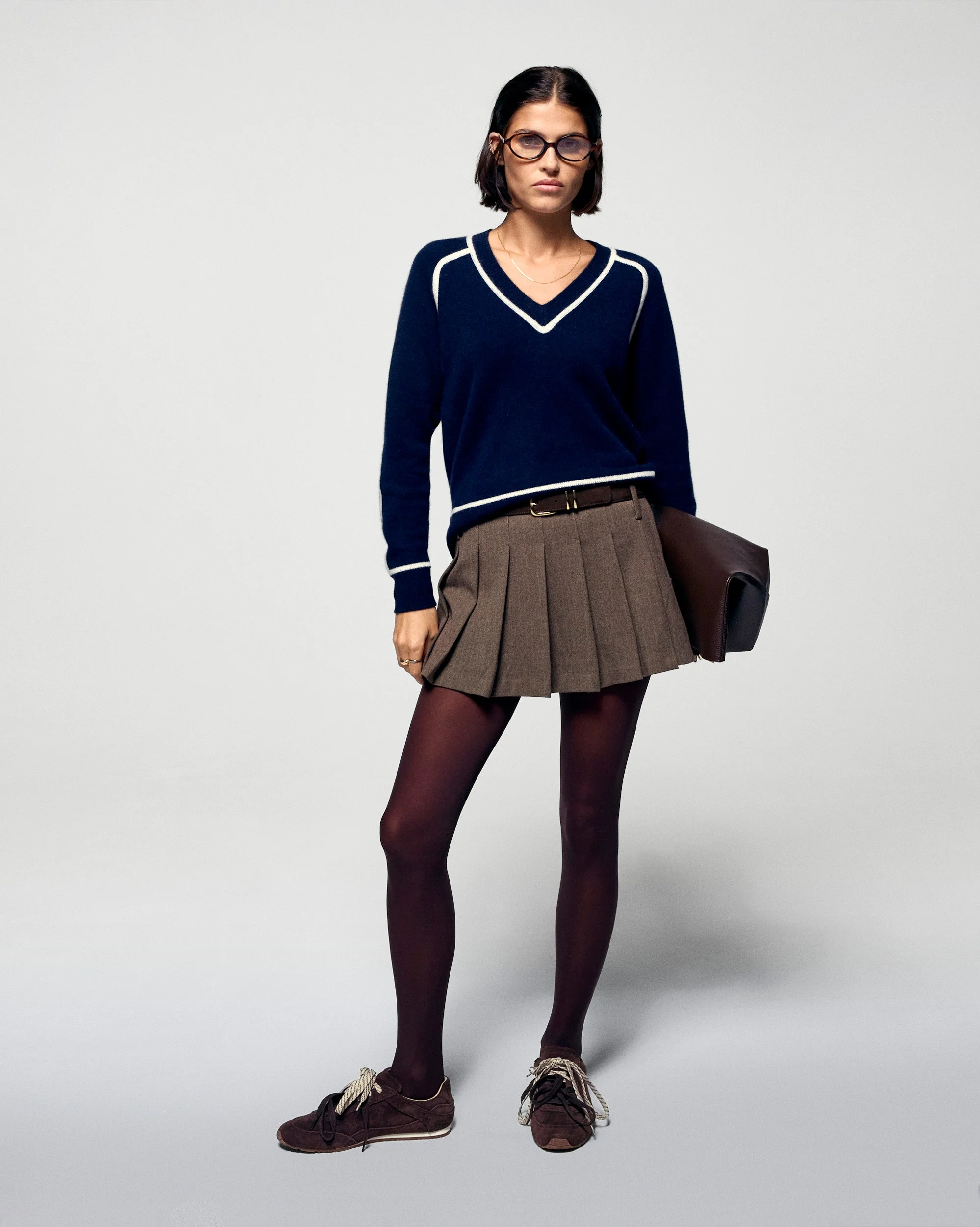Pull Col V Liserés Contrastés (H25 / FEMME / Navy) - Image 4