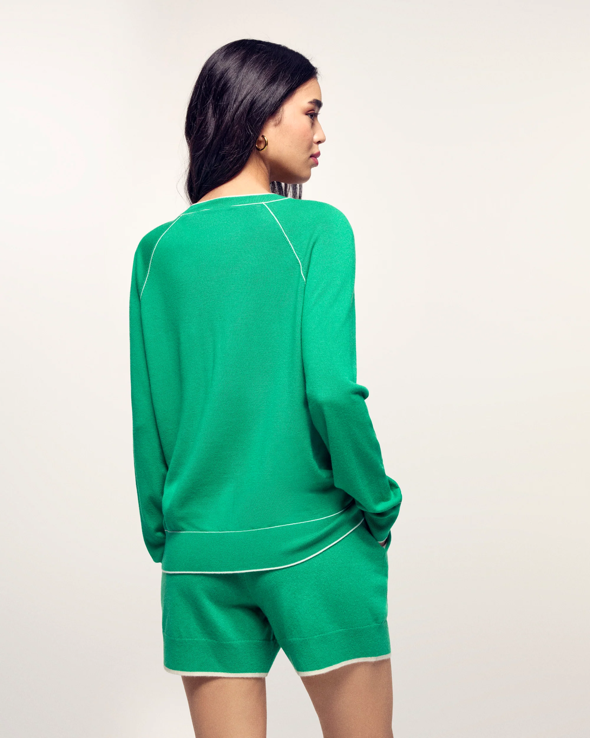 Pull Col V Liserés Contrastés (S26/ FEMME/ Infinity Green / RWS) - Image 4