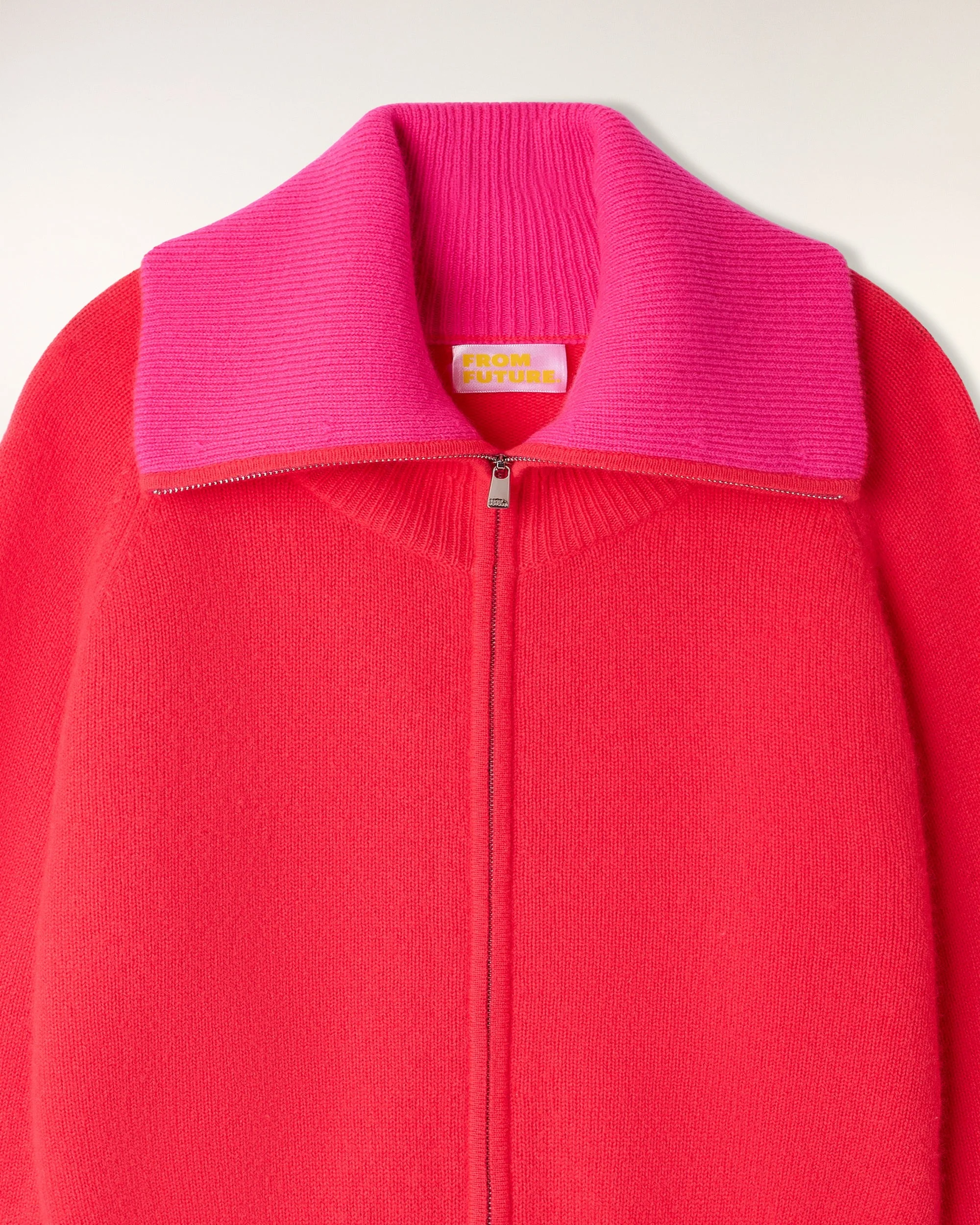 Pull Gilet Col Large Zippé (S26/ FEMME/ Love Coral) - Image 7